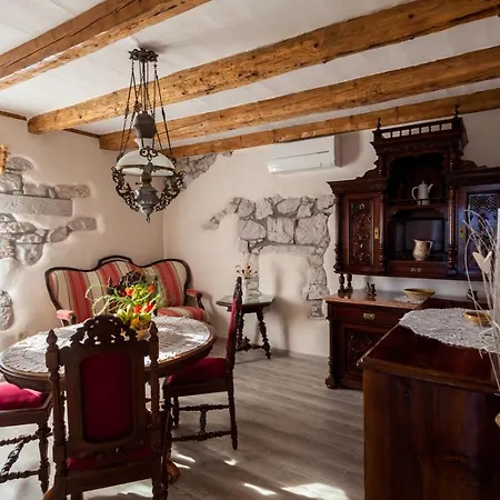 Villa Dunatic